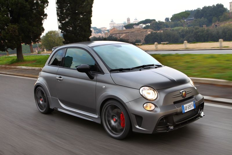 Abarth 695 Rivale 1.4 T-Jet (180 Hp) Automatic